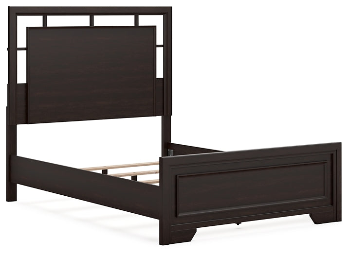 Full Panel Bed with Mirrored Dresser