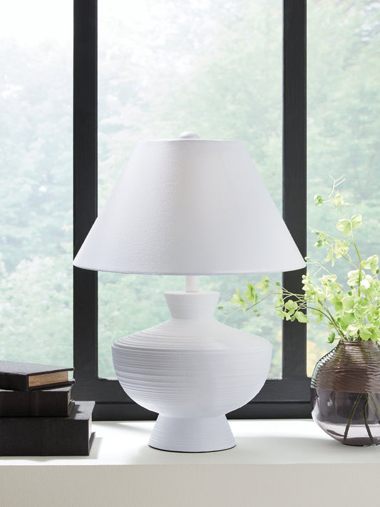 Harelwood Poly Table Lamp (1/CN)