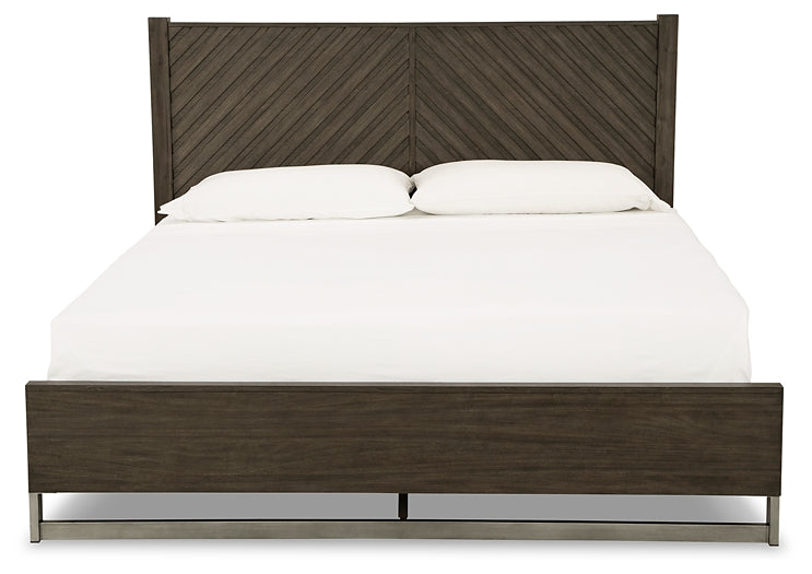Arkenton California King Panel Bed with Mirrored Dresser, Chest and 2 Nightstands